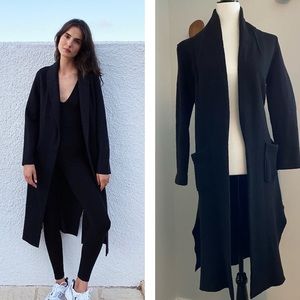 Aritzia Luxe Lounge Jacket XS